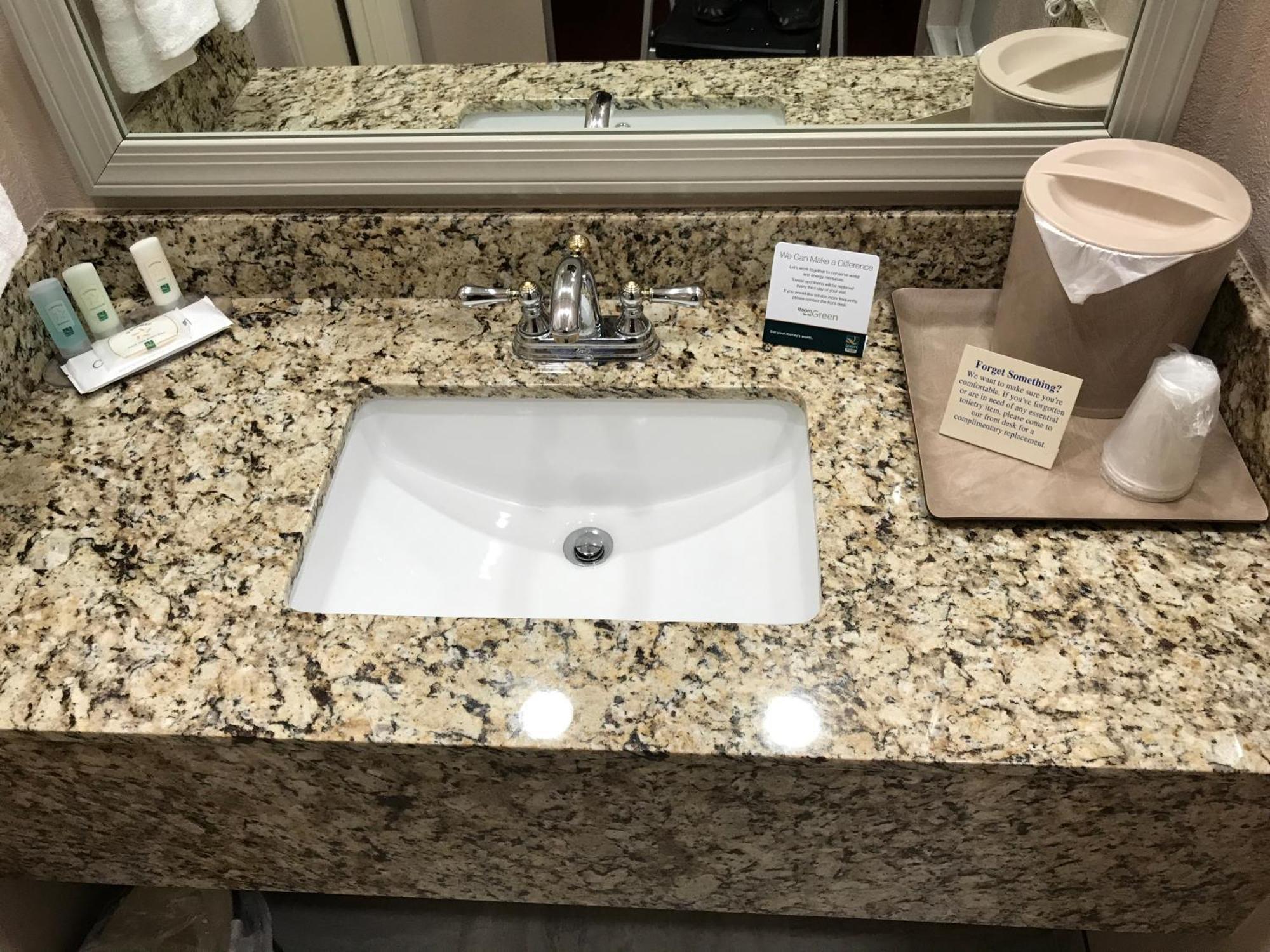 Quality Cedar - Area Inn