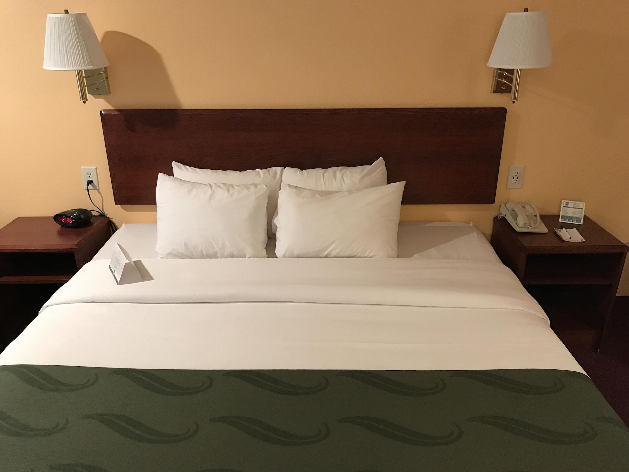 Quality Cedar - Area Inn