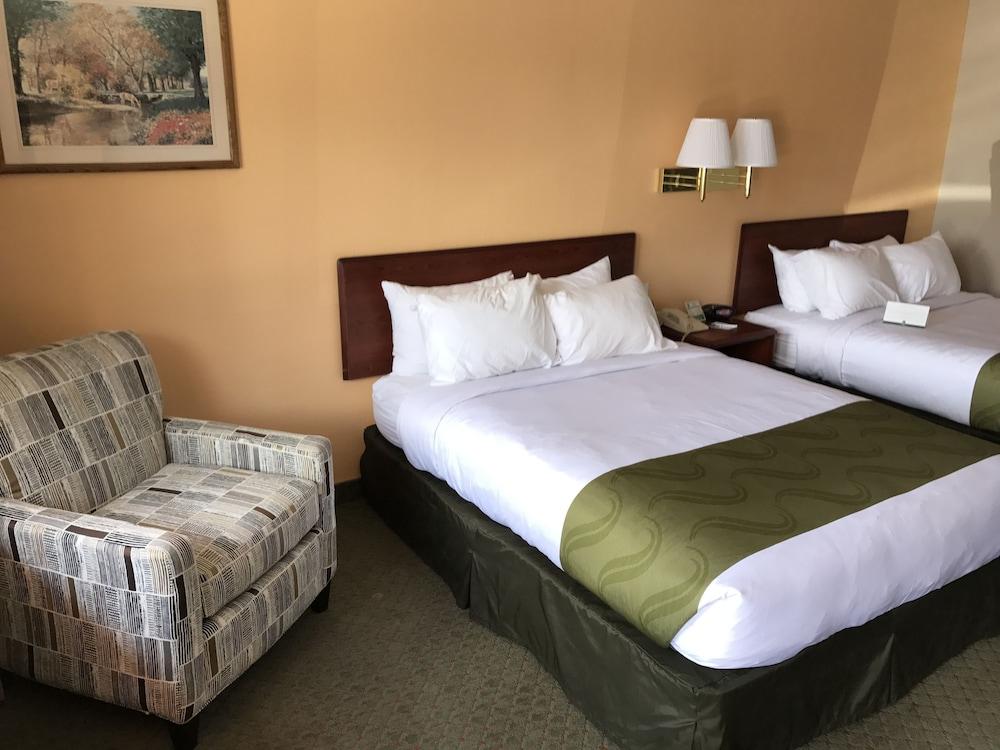 Quality Cedar - Area Inn