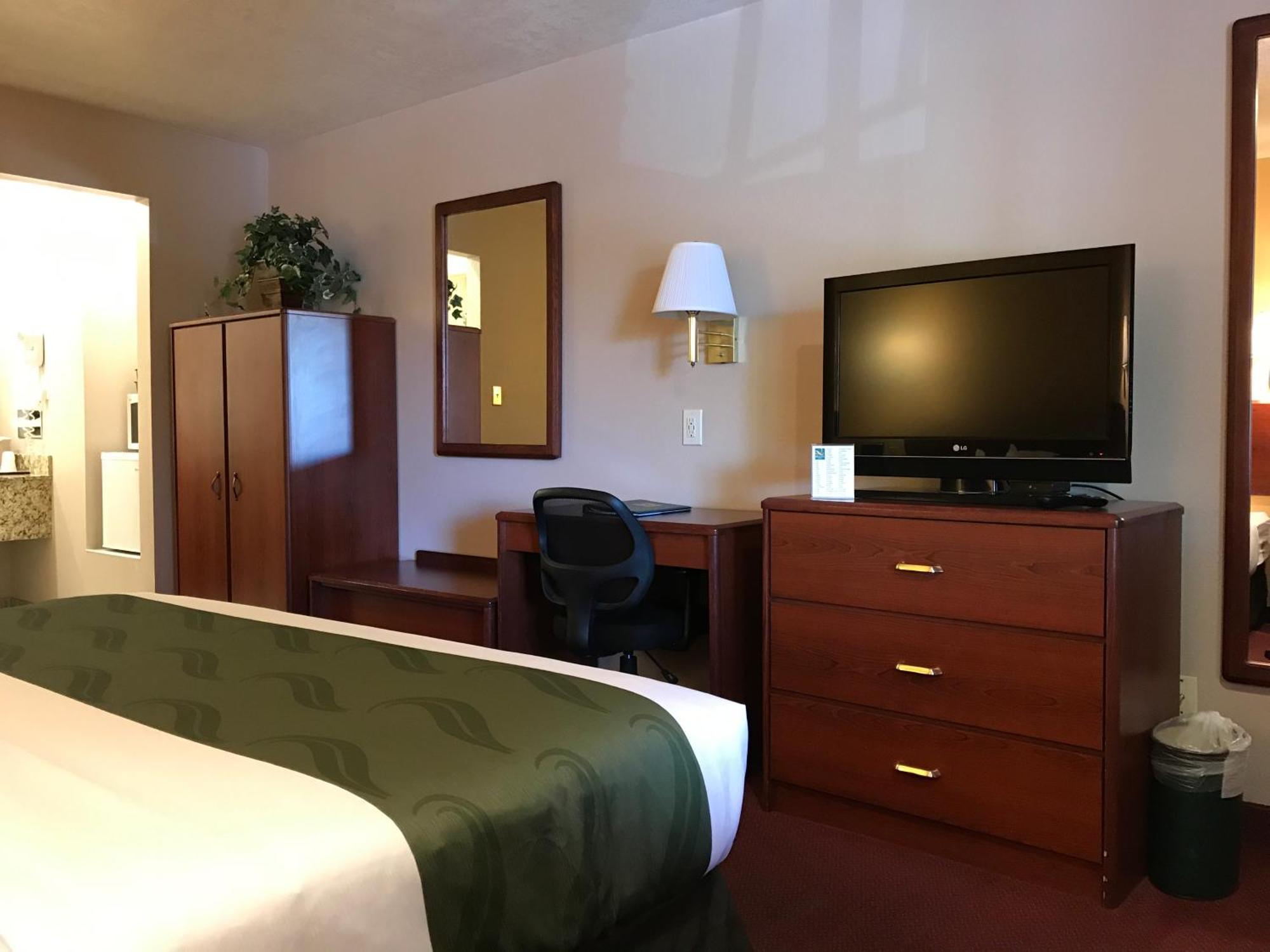 Inn Quality Cedar - Area 2*
